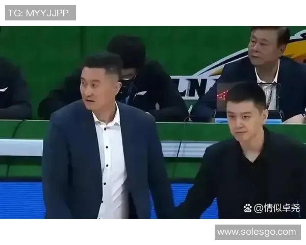 CBA四川队与八一队激战正酣谁能在这场对决中笑到最后