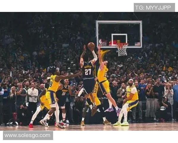 2020年NBA季后赛火箭队与掘金队激战回顾与精彩瞬间分析
