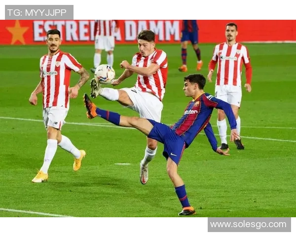 瓦朗谢纳主场迎战梅斯期待精彩对决两队争夺宝贵积分之战即将上演